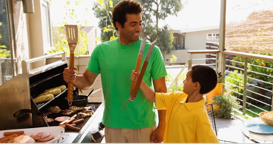 Things to consider when purchasing a new grill this season