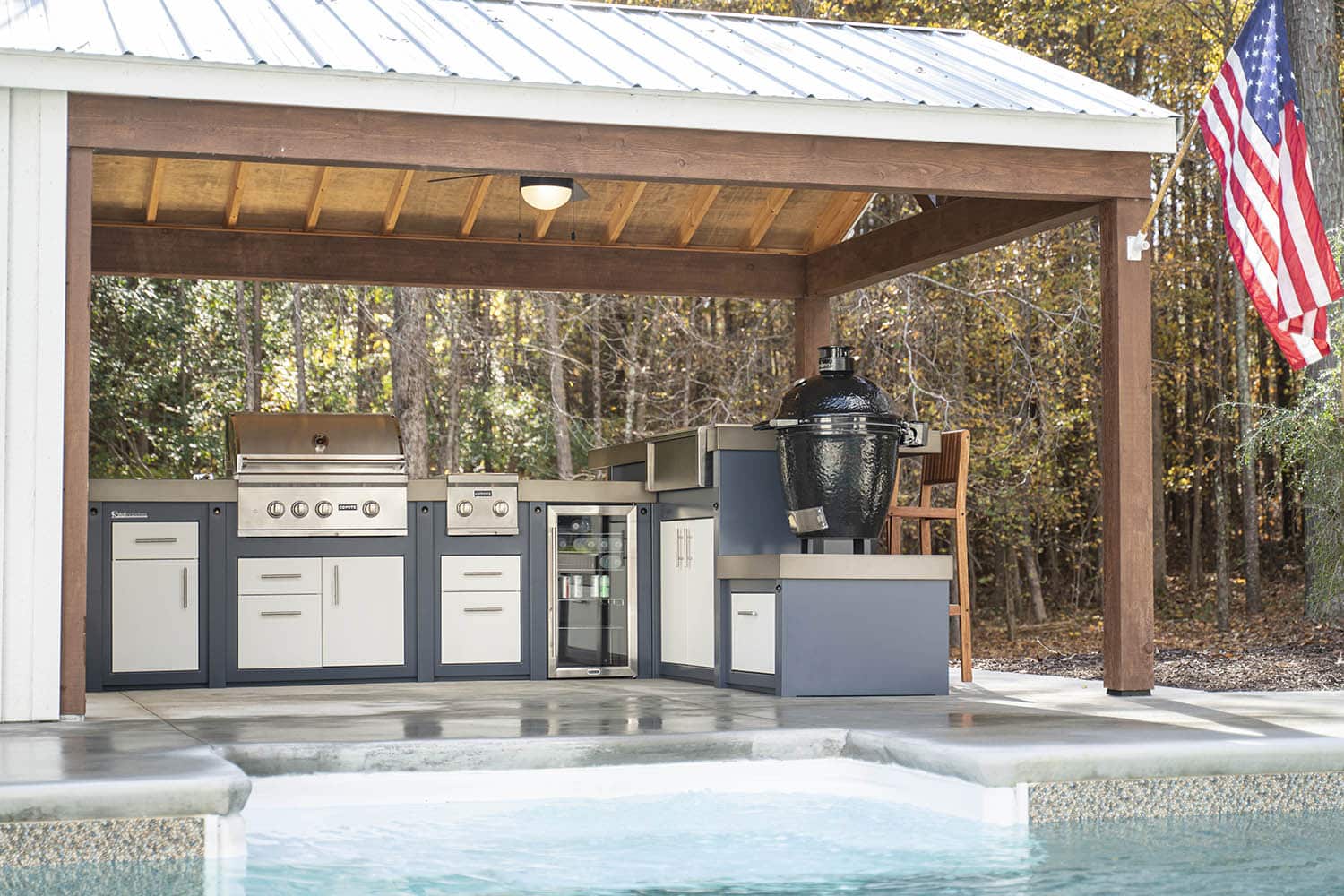 Custom Outdoor Kitchens by Stoll Industries